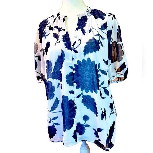 Ann Taylor Floral Mixed Media Ruffle Neck Top - Picture 5 of 10